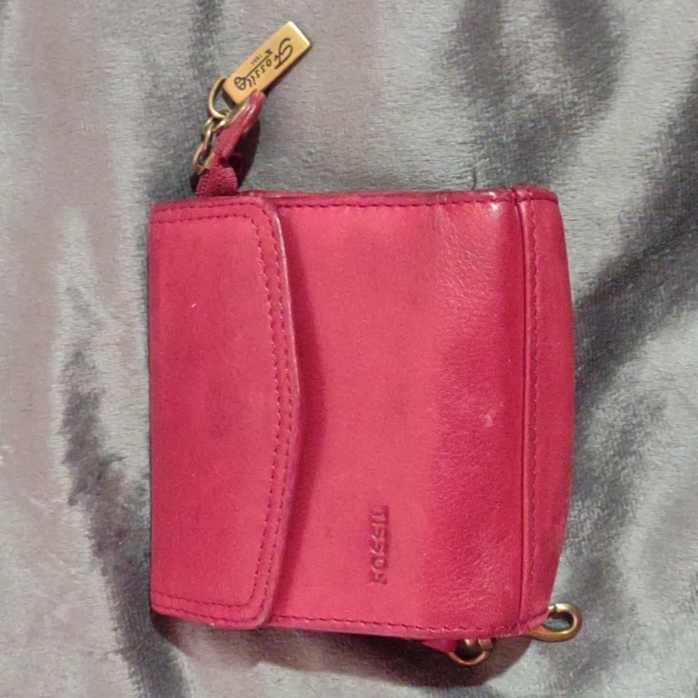 Red fossil genuine leather wallet